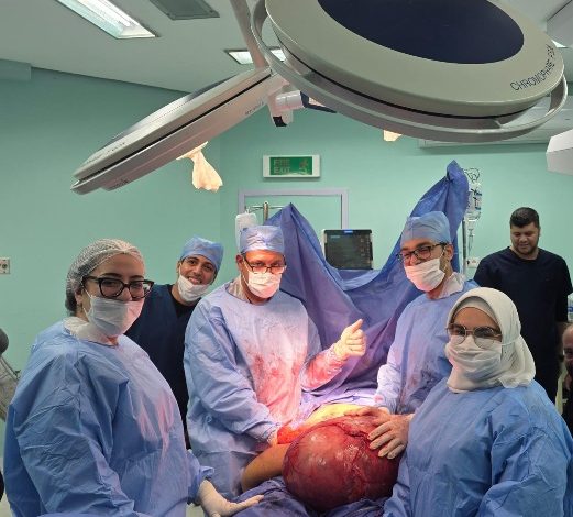 مستشفى الشيخ زايد التخصصي