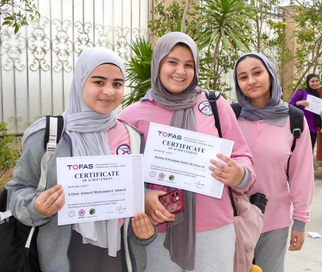 طلاب الثانوية يحصلون على شهادة معتمدة من اليابان فى البرمجة والذكاء الاصطناعي 