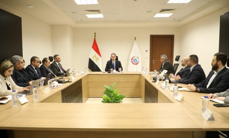 الدكتور محمد الطيب نائب وزير الصحة والسكان يلتقى شركتي Orange Egypt وSTM للاستثمار