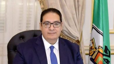 صورة رئيس جامعة القاهرة ينفي زيادة مصروفات المدينة الجامعية إلى 4000 جنيه
