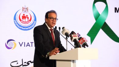 صورة الدكتور خالد عبدالغفار يدشن عيادات «صحتك سعادة»