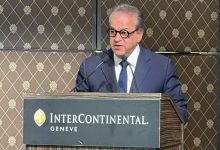 صورة وزير الصحة يروي قصة نجاح مصر ضد فيروس «سي»