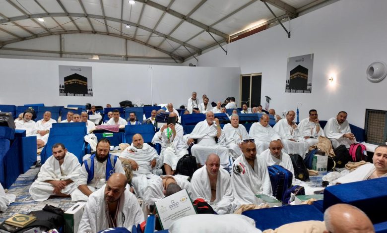حجاج الجمعيات الأهلية