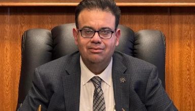 صورة “حنتيرة” طبيباً مثاليا لعام 2026