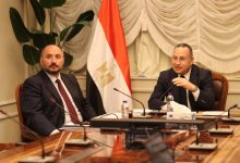 صورة وزير التعليم العالي يعقد اجتماعًا لتكثيف إطلاق القوافل المتكاملة داخل وخارج مصر