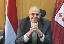 صورة عمر عزام عضوا باللجنة العليا للقضاء على الجذام