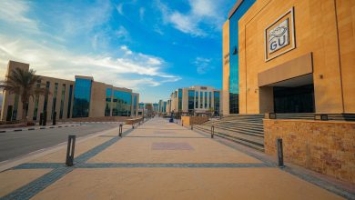 صورة جامعة الجلالة تستعد للعام الجديد ببرامج حديثة وتطوير شامل للخدمات