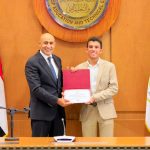 وزير التربية والتعليم يكرم أوائل الثانوية العامة للعام الدراسي 2025 / 2026