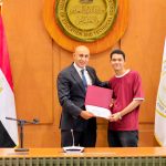 وزير التربية والتعليم يكرم أوائل الثانوية العامة للعام الدراسي 2025 / 2026