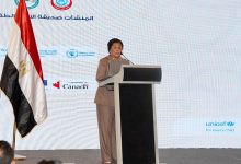 صورة عبلة الألفي تكشف «المعجزة البيولوجية» بين الأم والطفل خلال الحمل والرضاعة