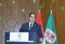 صورة رئيس جامعة القاهرة يستعرض 7 محاور للتطوير