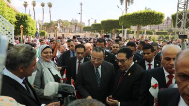 صورة وزير التعليم العالي يتفقد جامعة القاهرة في أول أيام العام الدراسي الجديد