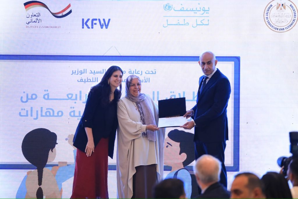وزير التعليم يطلق المرحلة الرابعة لتنمية مهارات اللغة العربية