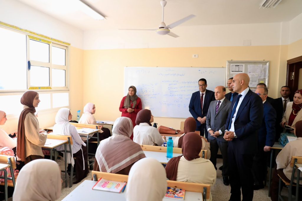 وزير التعليم ومحافظ الغربية يفتتحان مدرسة "شوني" بطنطا