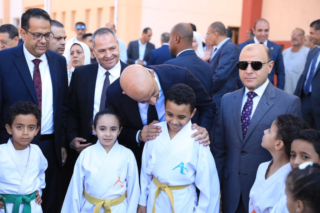 وزير التعليم ومحافظ الغربية يفتتحان مدرسة "شوني" بطنطا