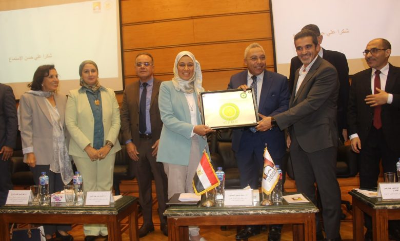 مستشفى «500500» يحصد التقييم الذهبي للمستشفيات الخضراء واعتماد الهرم الأخضر