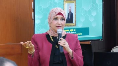 صورة نقيب التمريض ترفض تصريحات وزير التعليم: لن نسمح بالعبث بالمهنة
