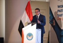صورة وزير الصحة: إعداد الاستراتيجية الوطنية لسلامة المرضى وإطلاق دبلومة مهنية