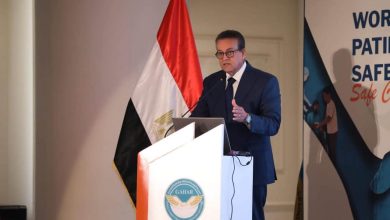 صورة وزير الصحة: إعداد الاستراتيجية الوطنية لسلامة المرضى وإطلاق دبلومة مهنية