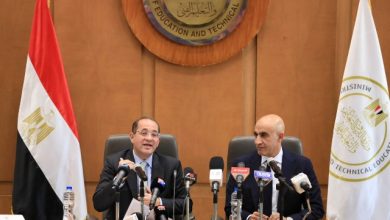 صورة زيادة مرتبات المعلمين خلال عامين.. تعرف على نصيب كل درجة وظيفية